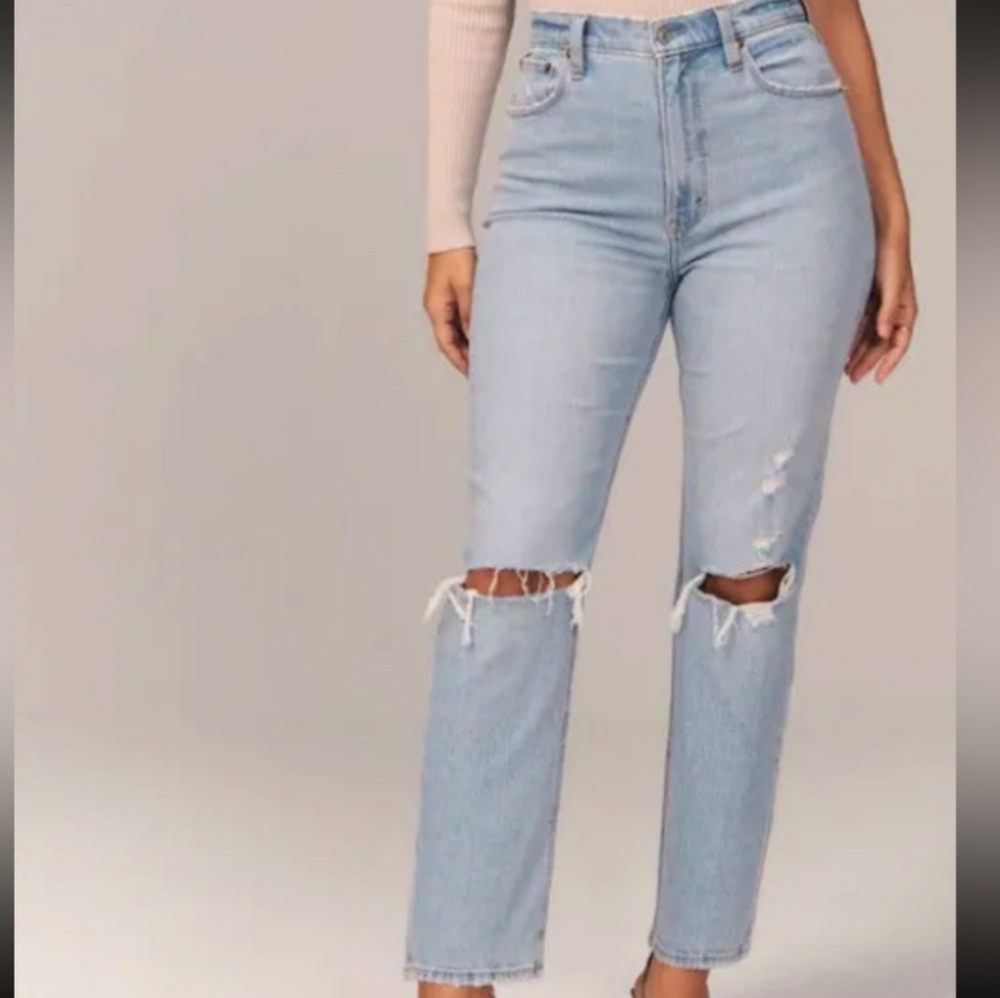 Abercrombie & Fitch Ankle Straight Ultra High Rise Jeans